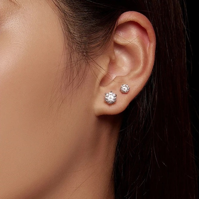 Classic Moissanite Stud Earrings, S925 Silver D Color Brilliant Round Cut Lab Created Diamond Wedding Engagement Earrings