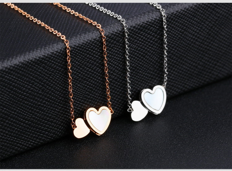 Collier de mode Double coeur d'amour en acier inoxydable plaqué or Rose collier de clavicule pour les femmes