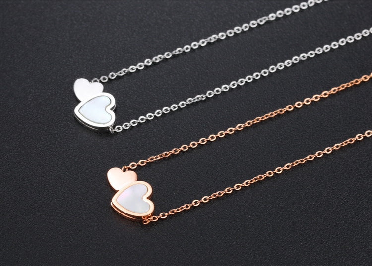 Collier de mode Double coeur d'amour en acier inoxydable plaqué or Rose collier de clavicule pour les femmes