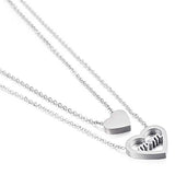 Collier avec pendentif en forme de cœur d'amour pour femme, en acier inoxydable plaqué or, incrustation de zircone cubique 5A, collier de maman personnalisé avec nom d'enfant