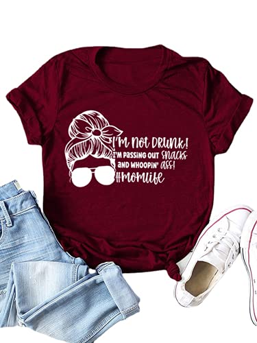 T-shirt Momlife pour femmes, je ne suis pas ivre, je distribue des collations et une chemise graphique