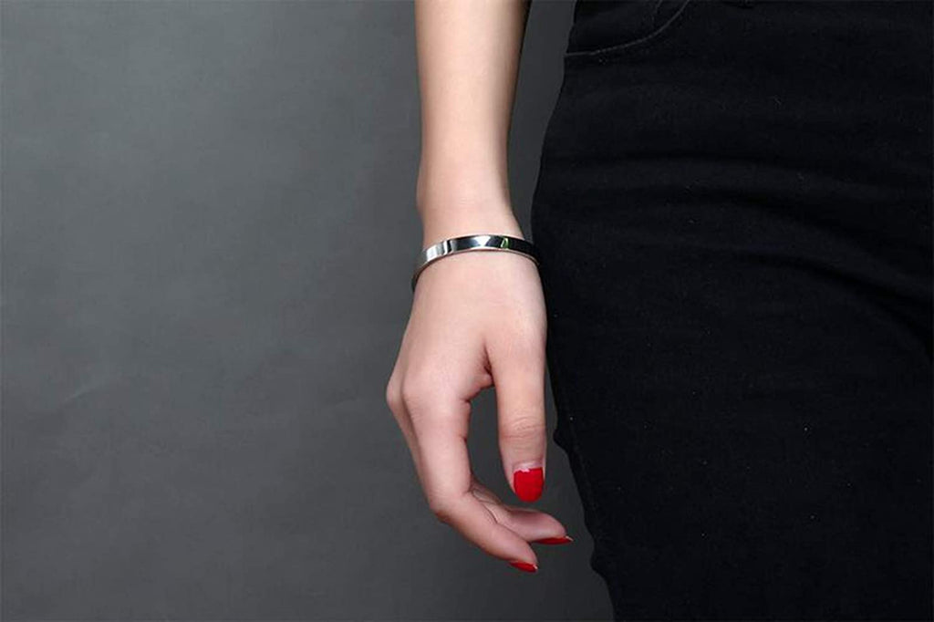 Bracelets à manchette ouverte pour femmes, bijoux de bras d'amitié en acier inoxydable, gravure personnalisée du nom et de la Date pour maman et fille, 6mm