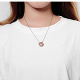 NEHZUS Pendentif à fermoir à trois anneaux tricolore à la mode et simple pour hommes et femmes en acier au titane avec collier de couple personnalisé en diamant