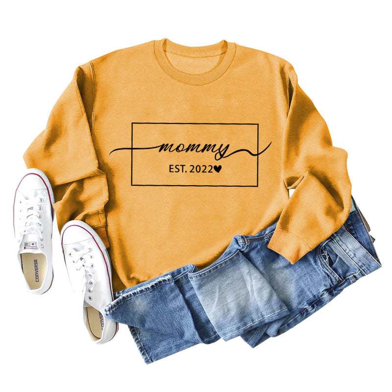 MOMMY EST 2022 Love Herbst/Winter Unten Buchstaben Langarm Pullover in Übergröße