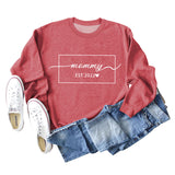 MOMMY EST 2022 Love Herbst/Winter Unten Buchstaben Langarm Pullover in Übergröße