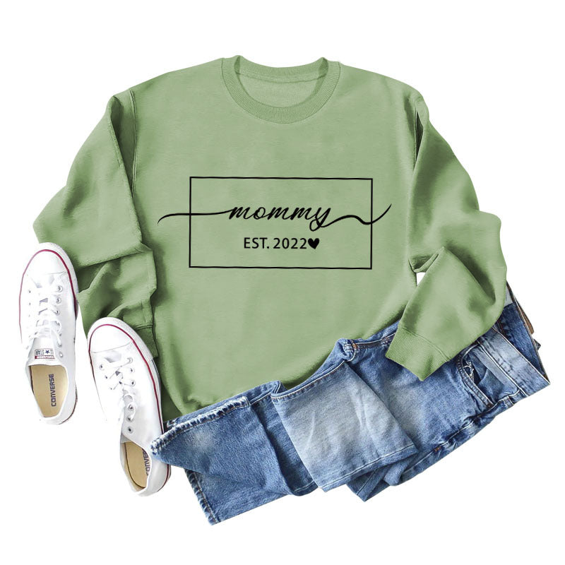 MOMMY EST 2022 Love Herbst/Winter Unten Buchstaben Langarm Pullover in Übergröße