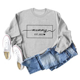 MOMMY EST 2022 Love Herbst/Winter Unten Buchstaben Langarm Pullover in Übergröße