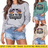 TALK TO ME GOOSE Lockerer Pullover mit Buchstabenmuster und langen Ärmeln und Rundhalsausschnitt
