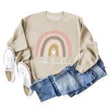 Be Kind – Großer Pullover für Damen mit Rundhalsausschnitt und langen Ärmeln und Regenbogen-Print
