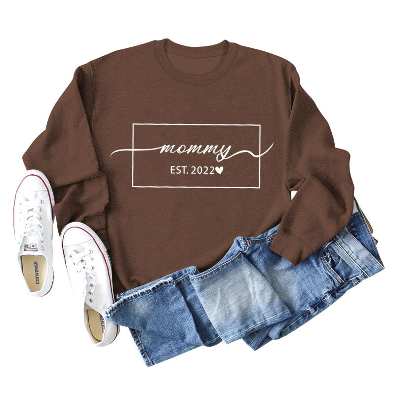 MOMMY EST 2022 Love Herbst/Winter Unten Buchstaben Langarm Pullover in Übergröße