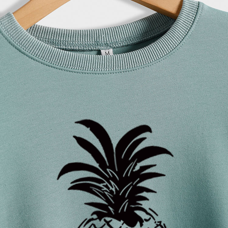 Rundhalsausschnitt, lockerer Rücken, lange Ärmel, lässiger Pullover in großer Größe mit Ananas-Print