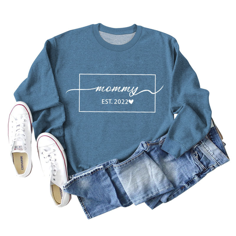MOMMY EST 2022 Love Herbst/Winter Unten Buchstaben Langarm Pullover in Übergröße