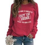 THIS MOM IS LETTERED LOOSE CASUAL CREWNECK OVERSIZED LONG-SLEEVED SWEATSHIRT