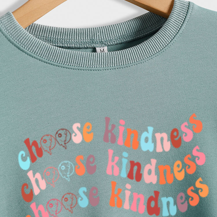 Choisissez la gentillesse sous le sweat-shirt ample à manches longues pour femme