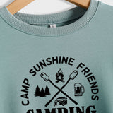 CAMP SUNSHINE FRIENDS COL ROND LETTRES LAMPE CAMPING SWEAT-SHIRT À MANCHES LONGUES