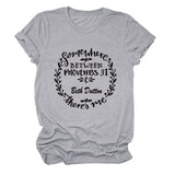 Women‘s Casual Short-sleeved T-shirt with Somewhere Between Letters T-Shirt