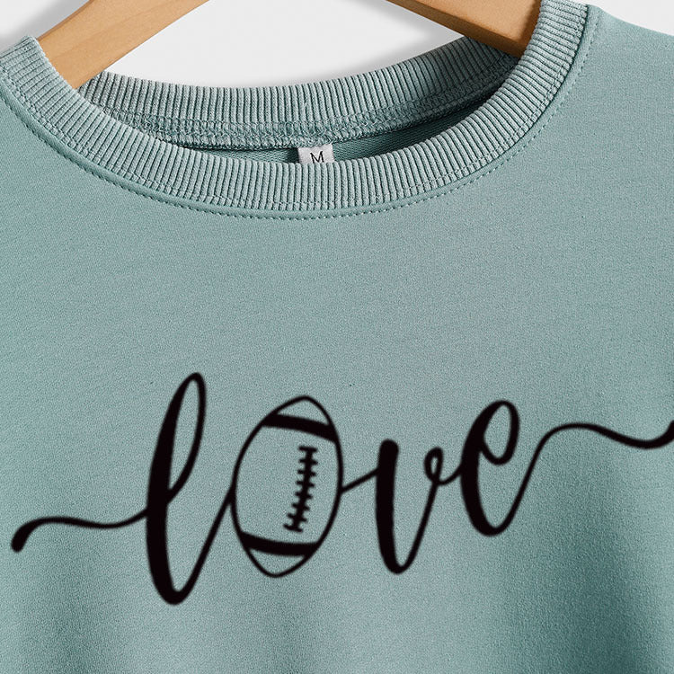 Love Baseball Letter Printing Fashion Autumn and Winter Bottoming Long Sleeve Round Neck Sweater (women)