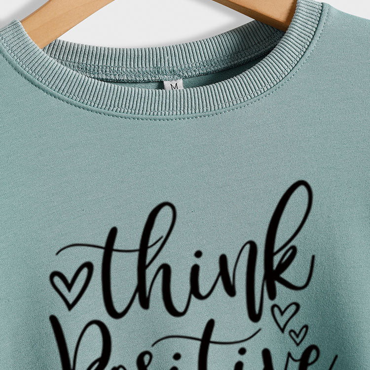 Pull ample à manches longues et imprimé lettre d'amour Think Positive