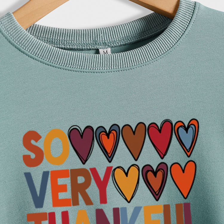 SO VERY THANKFUL Pull Lettres Coeur Col Rond Manches Longues Grande Taille