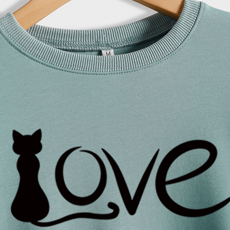 Love Cute Cat Letter Round Neck Fashion Autumn and Winter Long Sleeve Large Sweater