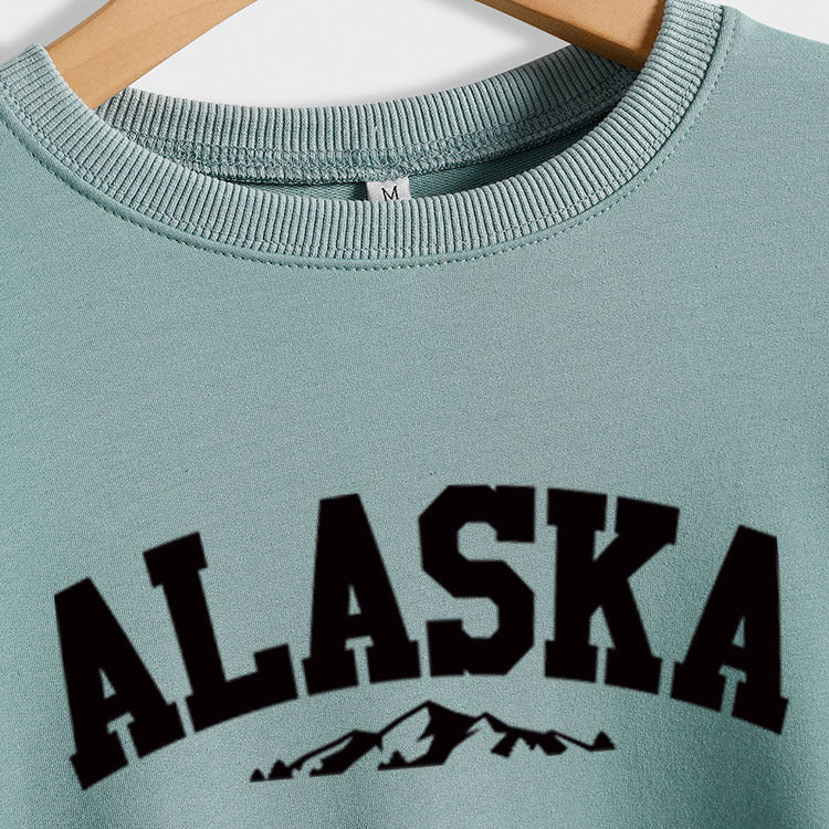 ALASKA Mountain Alphabet Pull ample à manches longues