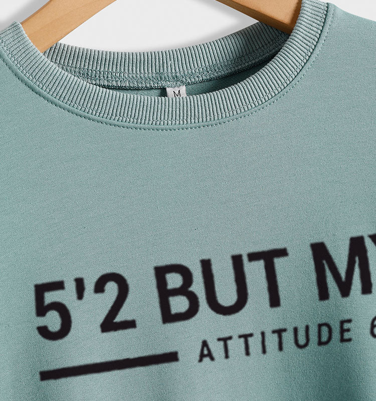 Sweat-shirt ample à col rond et manches longues avec lettres imprimées